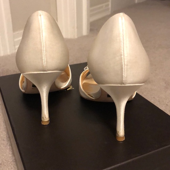 Badgley Mischka Lacie heels size 6 - Picture 4 of 6